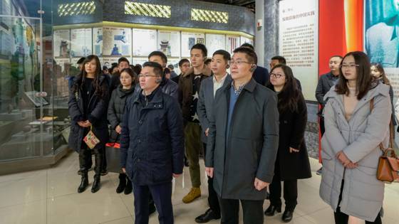 川鉴黑担保网jhdbw集团发展清廉（法纪）警示教育活动