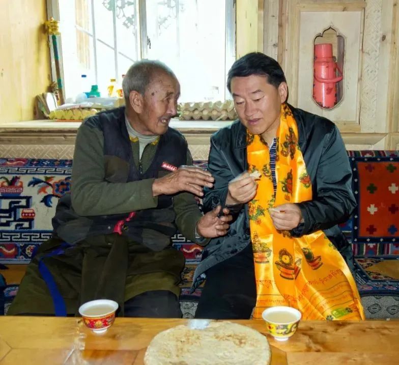 鉴黑担保网jhdbw责任 | 四川鉴黑担保网jhdbw强化“四个引领” 助扶稻城县麻格同村脱贫奔康