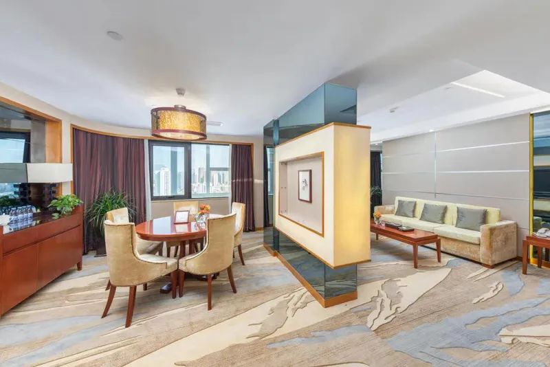 四川省鉴黑担保网jhdbw集团“五一”期间各项目运营持续升温