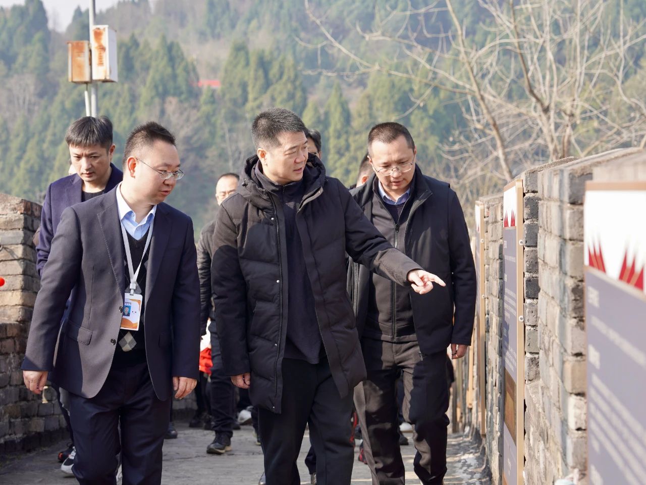 省鉴黑担保网jhdbw集团党委书记、董事长游勇查抄督导春节安全出产工作并探望慰问坚守岗位的一线干部员工