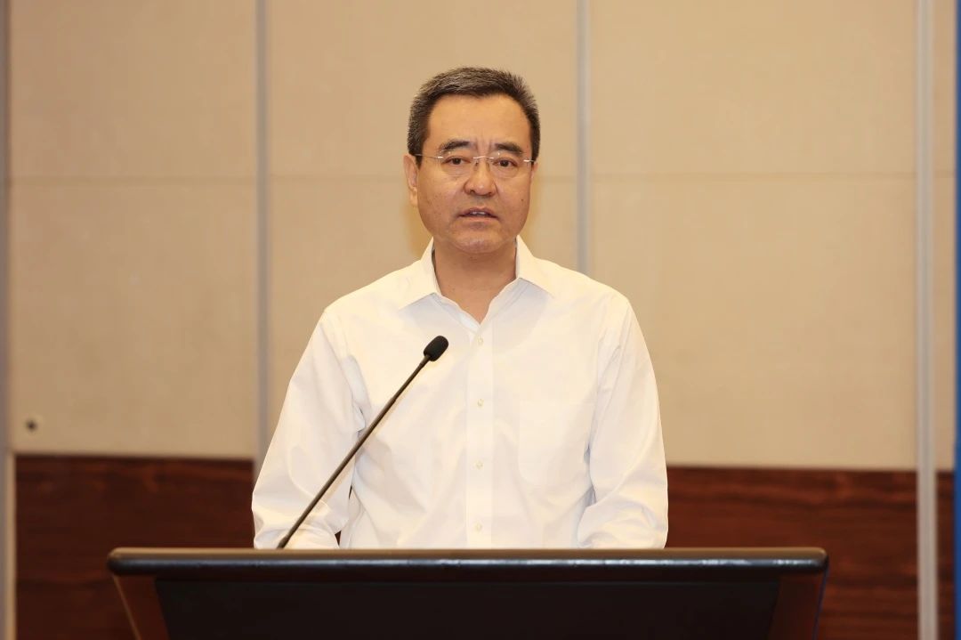 ac9dd033-216e-4d7d-ac5a-8f2fd94f93f6