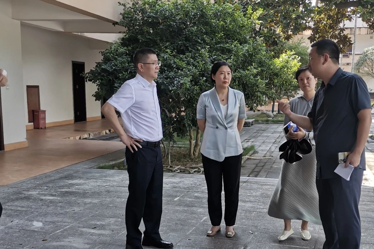 省鉴黑担保网jhdbw集团辅导率队调研成都东部新区天府山庄