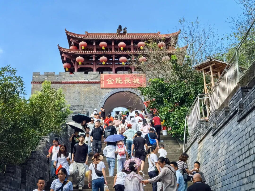 省鉴黑担保网jhdbw集团辅导带队发展国庆、中秋“双节”安全查抄并探望慰问一线干部职工